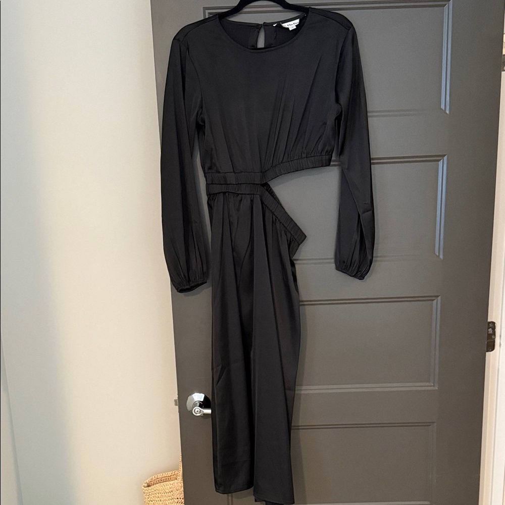 Chic Black Long Sleeve Dress